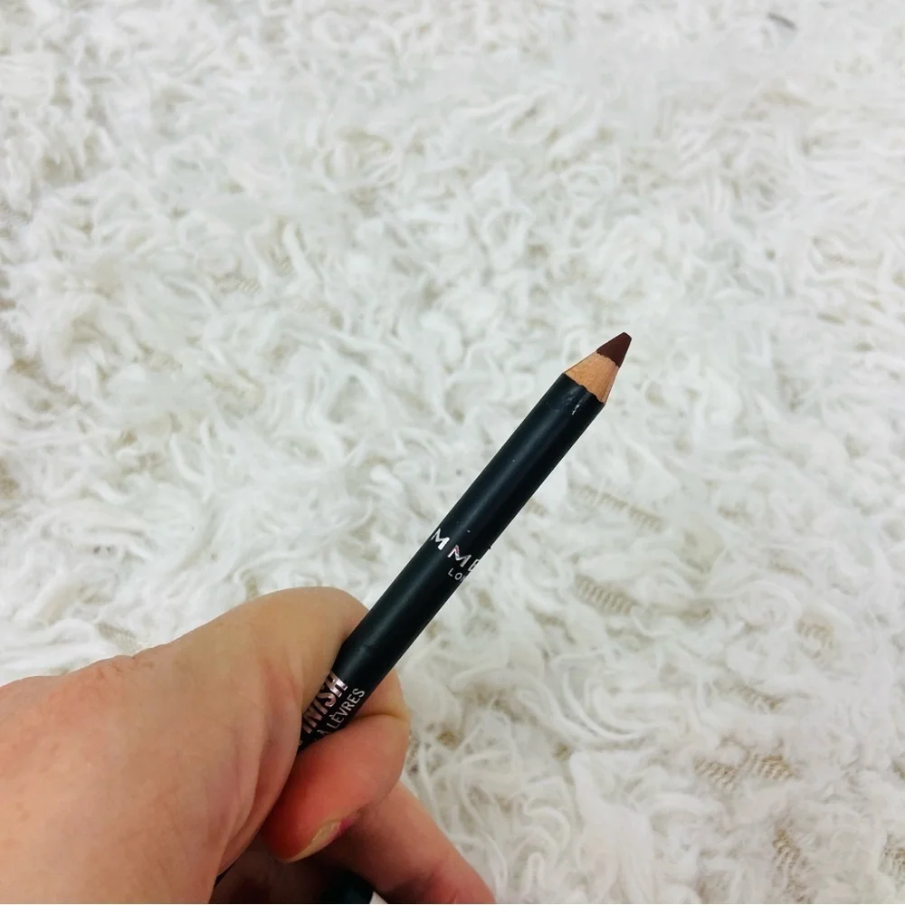 New Rimmel London Long-Lasting brownie pie Eyeliner Pencil